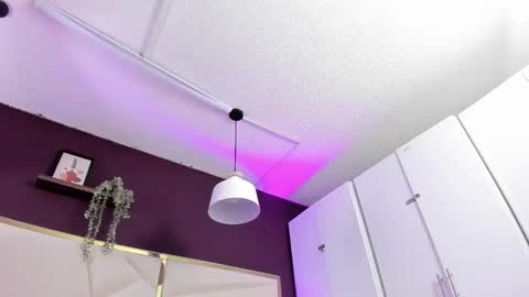 Snapshot of april_bowie chatting on 02/25/26, 11:20 April online show from 02/25/26, 11:20