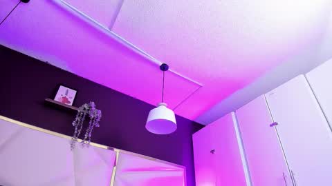 Snapshot of april_bowie chatting on 02/28/26, 12:06 April online show from 02/28/26, 12:06