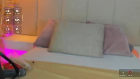 Snapshot of april_ebony18_ chatting on 05/01/26, 11:15 April online show from 05/01/26, 11:15