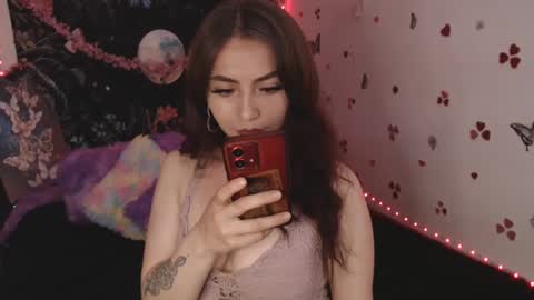 april_l6 online show from 09/30/25, 01:10