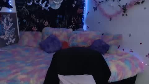 april_l6 online show from 02/28/26, 11:17