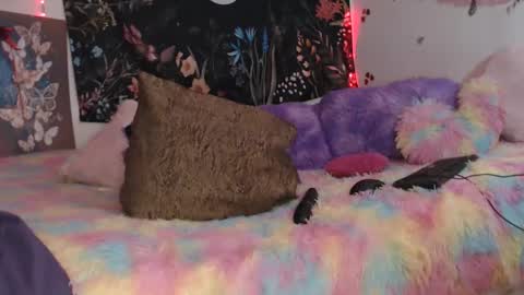 april_l6 online show from 04/16/26, 11:18