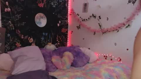 april_l6 online show from 04/18/26, 11:05