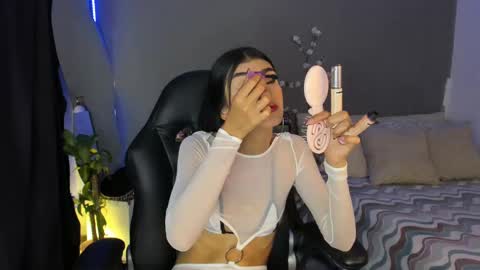 Scarlett Independent Model  online show from 02/13/25, 12:35