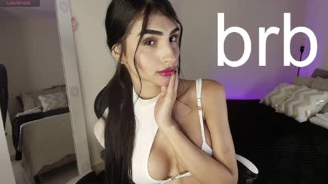 Snapshot of april_scarlett chatting on 05/24/26, 01:54 Scarlett Independent Model online show from 05/24/26, 01:54