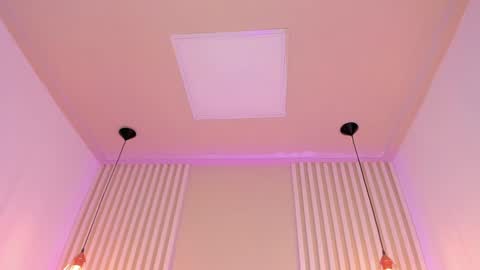 Snapshot of aprilalen chatting on 12/24/24, 06:22 April online show from 12/24/24, 06:22