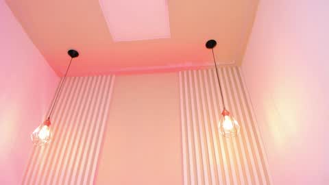 Snapshot of aprilalen chatting on 12/27/24, 10:01 April online show from 12/27/24, 10:01