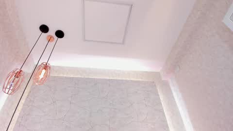 Snapshot of aprilalen chatting on 02/15/25, 10:22 April online show from 02/15/25, 10:22