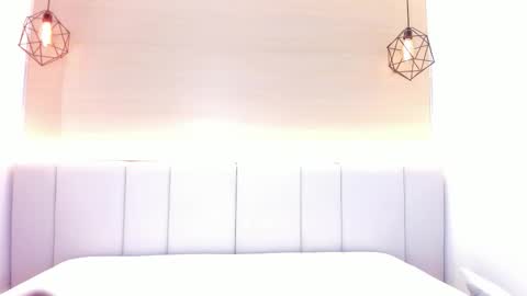 Snapshot of aprilalen chatting on 11/20/25, 07:08 April online show from 11/20/25, 07:08