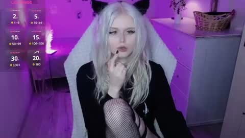 Hazy online show from 06/16/26, 05:54