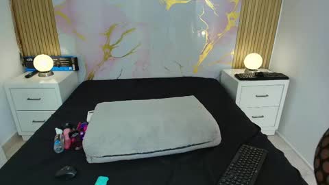 aprillross online show from 03/19/26, 12:31