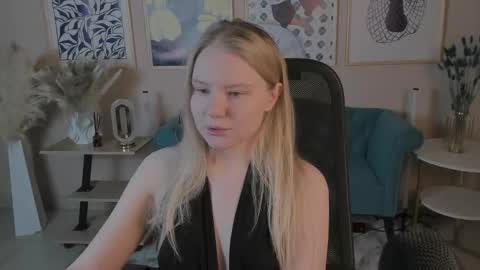 April. All year round.  online show from 10/03/25, 03:58