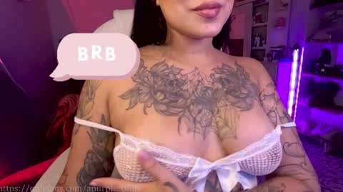 Snapshot of apurple_tulip chatting on 02/27/26, 05:51 online show from 02/27/26, 05:51