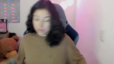 Snapshot of aqua_emilly chatting on 12/05/24, 09:06 aqua emilly online show from 12/05/24, 09:06