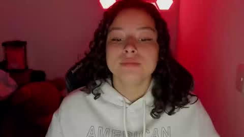 Snapshot of aqua_emilly chatting on 01/08/25, 01:42 aqua emilly online show from 01/08/25, 01:42