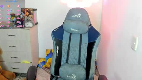 aqua emilly online show from 03/07/26, 11:13