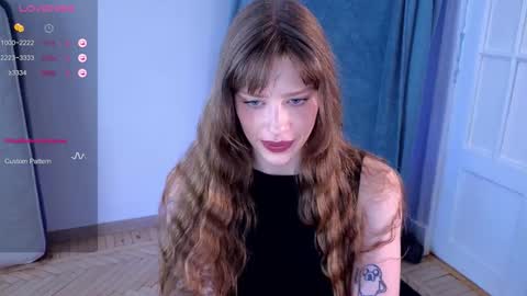 aqua_sultry online show from 10/31/25, 11:22