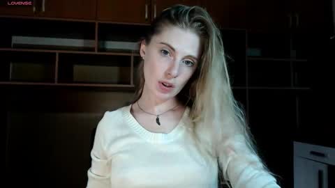 aqualen online show from 10/08/25, 12:36