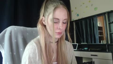 Snapshot of aqualen chatting on 05/15/26, 09:38 aqualen online show from 05/15/26, 09:38