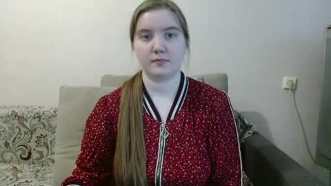Josefin online show from 05/20/26, 07:03