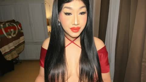 Alicia online show from 04/17/26, 07:06