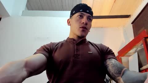 Jonathan online show from 10/25/25, 07:30