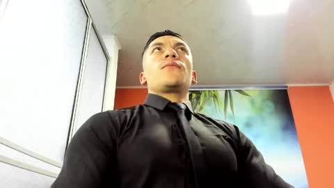 Jonathan online show from 04/12/26, 05:51