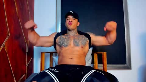 AquilesElpapi online show from 11/01/25, 02:24