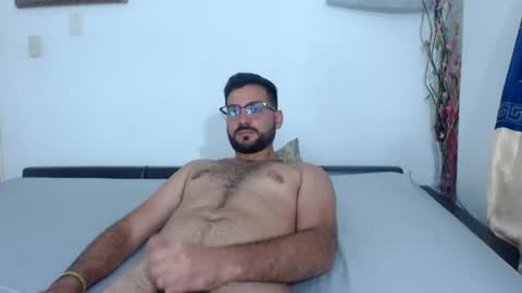 Snapshot of araboys chatting on 06/20/26, 02:25 Youssef Alkhoury online show from 06/20/26, 02:25