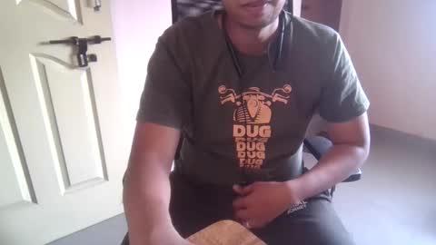 Snapshot of arahullovely chatting on 02/24/25, 05:54 Rahul online show from 02/24/25, 05:54