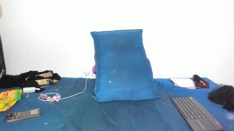 Arantza Hill online show from 12/01/25, 08:30