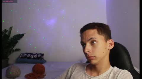 ARCHIBALDO online show from 02/22/25, 07:45