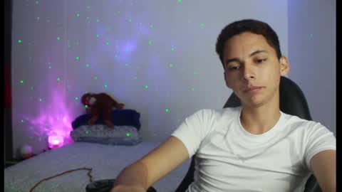 ARCHIBALDO online show from 03/08/25, 06:43