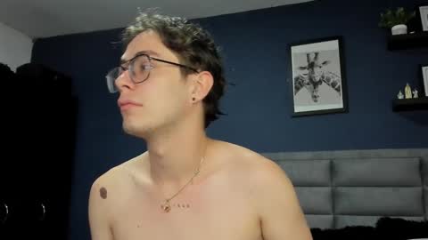 Snapshot of archie_kings_ chatting on 01/27/25, 05:37 Archie online show from 01/27/25, 05:37