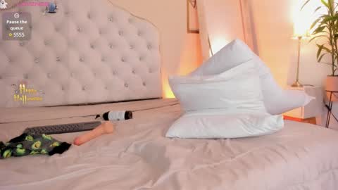 Snapshot of archie_kings_ chatting on 02/08/25, 02:27 Archie online show from 02/08/25, 02:27