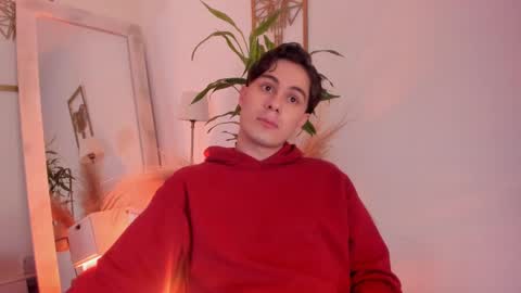 Snapshot of archie_kings_ chatting on 02/13/25, 02:20 Archie online show from 02/13/25, 02:20