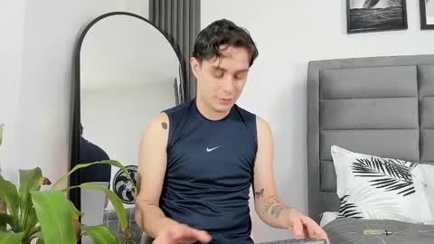 Snapshot of archie_kings_ chatting on 02/20/25, 03:30 Archie online show from 02/20/25, 03:30