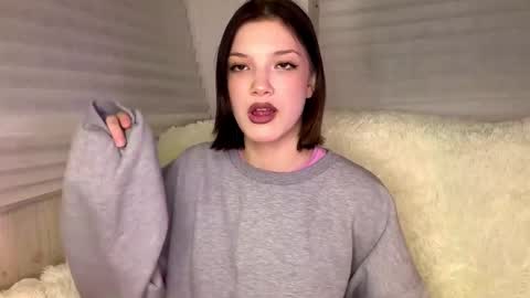 Snapshot of ardisparty chatting on 03/03/26, 06:25 Caroline online show from 03/03/26, 06:25