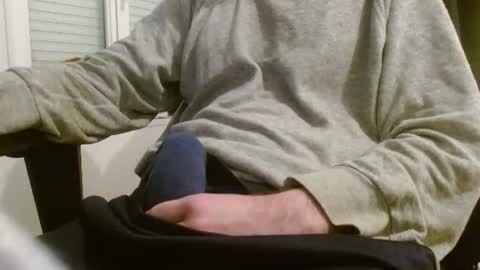 Snapshot of arekusan6 chatting on 12/31/24, 04:35 Arek online show from 12/31/24, 04:35