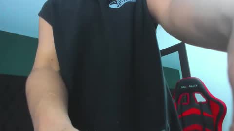 Snapshot of ares_pain_ chatting on 02/25/26, 03:27 ares_pain_ online show from 02/25/26, 03:27