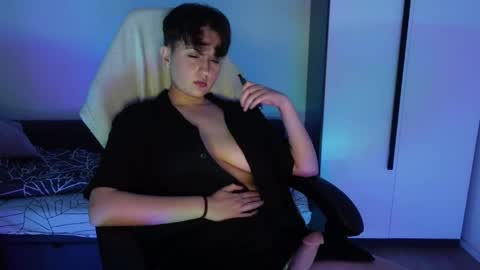 AresNoir online show from 04/22/26, 07:37