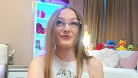 Ariel online show from 03/20/26, 04:12