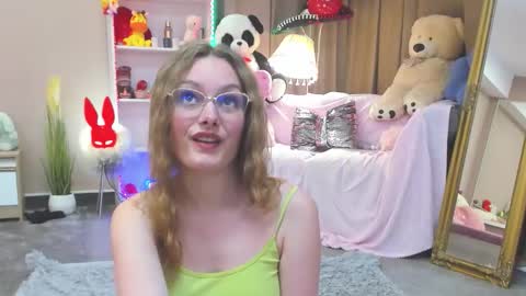 Ariel online show from 04/15/26, 07:58