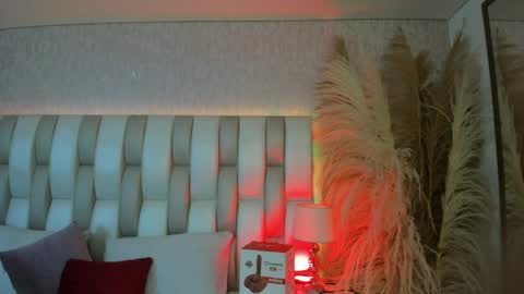 ari_lynn_ online show from 04/02/26, 03:04