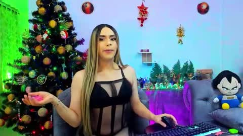ari_sexy10 online show from 12/02/25, 07:47