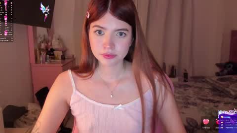 Snapshot of ari_sweet1 chatting on 12/16/24, 05:38 Ari online show from 12/16/24, 05:38