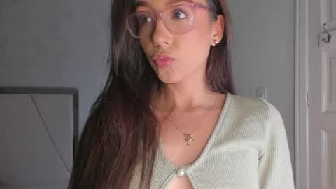 Ari Wilde online show from 04/04/26, 01:19