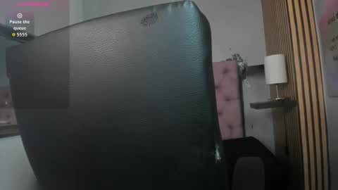 Snapshot of aria__monroe chatting on 03/06/26, 12:34 aria__monroe online show from 03/06/26, 12:34