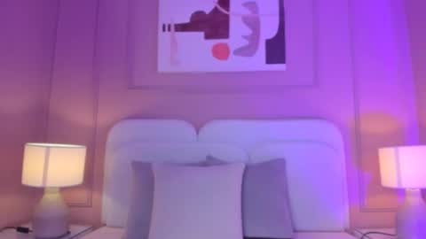 Snapshot of aria_greco chatting on 10/29/25, 02:47 Aria  online show from 10/29/25, 02:47