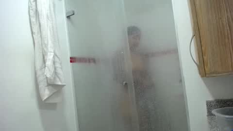 Snapshot of aria_jhonsson777 chatting on 02/07/25, 04:35 777 online show from 02/07/25, 04:35